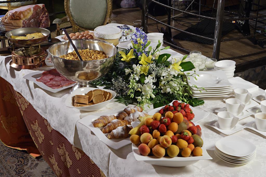 Venice Hotel Villa Dori มาร์เกรา ภายนอก รูปภาพ